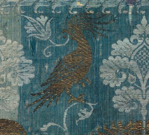 Fragment à décor d’oiseaux et de lions, Lucques (?), seconde moitié du XIVe siècle, Fragment à décor d’oiseaux et de lions, Lucques (?), seconde moitié du XIVe siècle,
