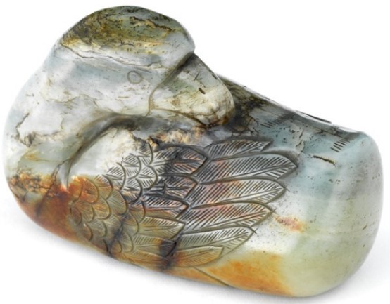 Poule d’eau ou canard, Chine, XVIe – XVIIe siècle, jade tacheté, MAD 2070, legs Gonin, 1927 Poule d'eau ou canard, Chine, XVIe - XVIIe siècle, jade tacheté, MAD 2070, legs Gonin, 1927